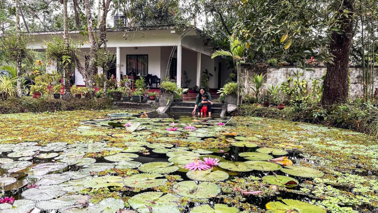 Marari Ebin Charlys Mararikulam Exterior foto