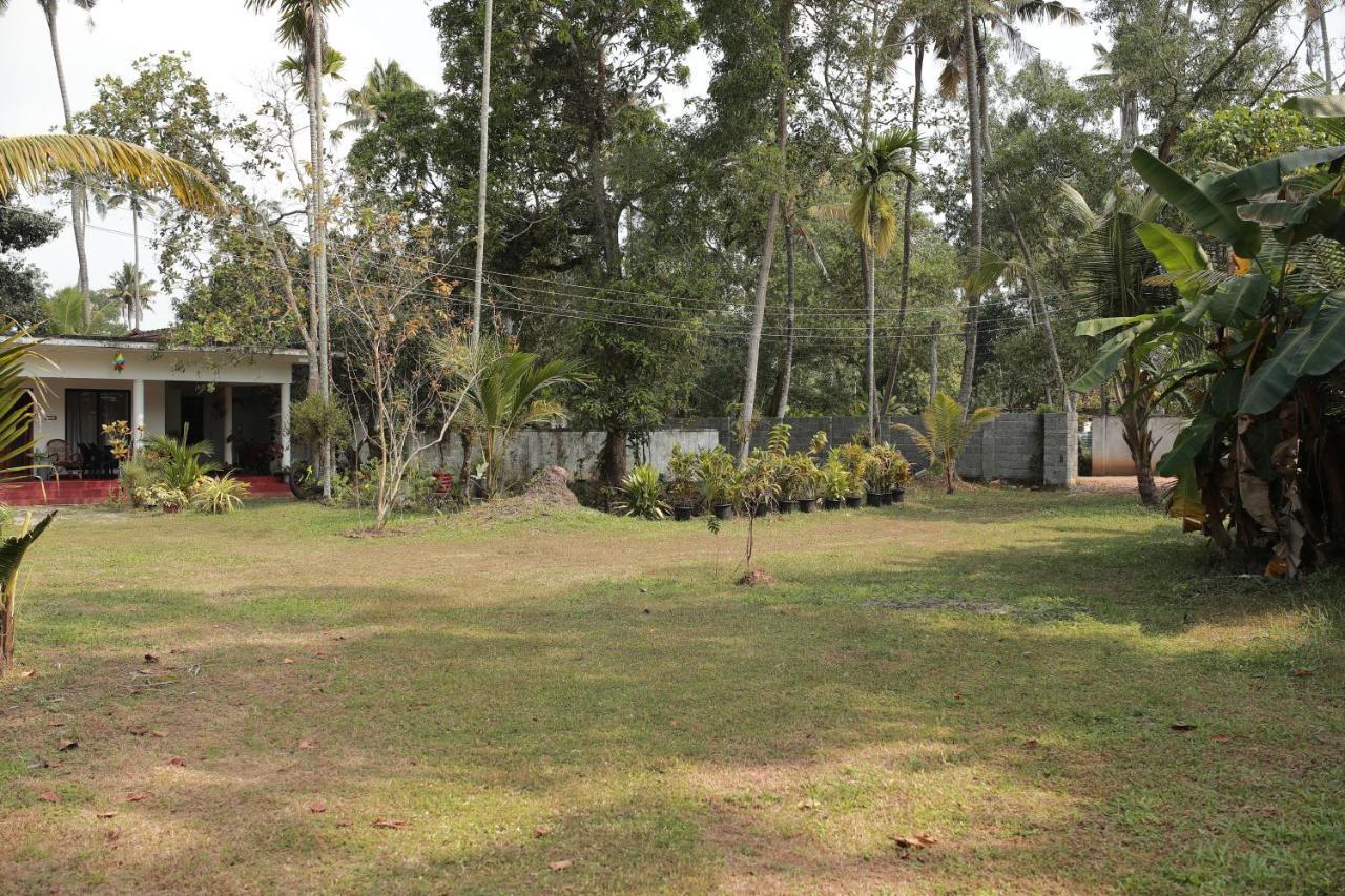 Marari Ebin Charlys Mararikulam Exterior foto