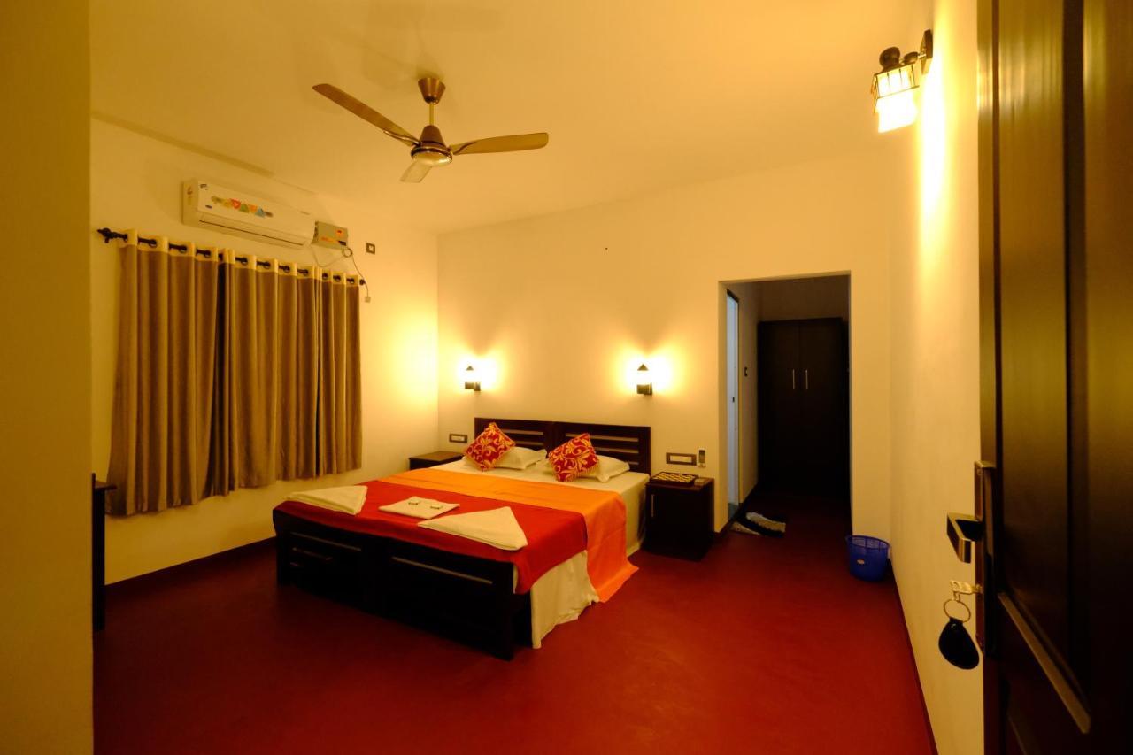 Marari Ebin Charlys Mararikulam Exterior foto