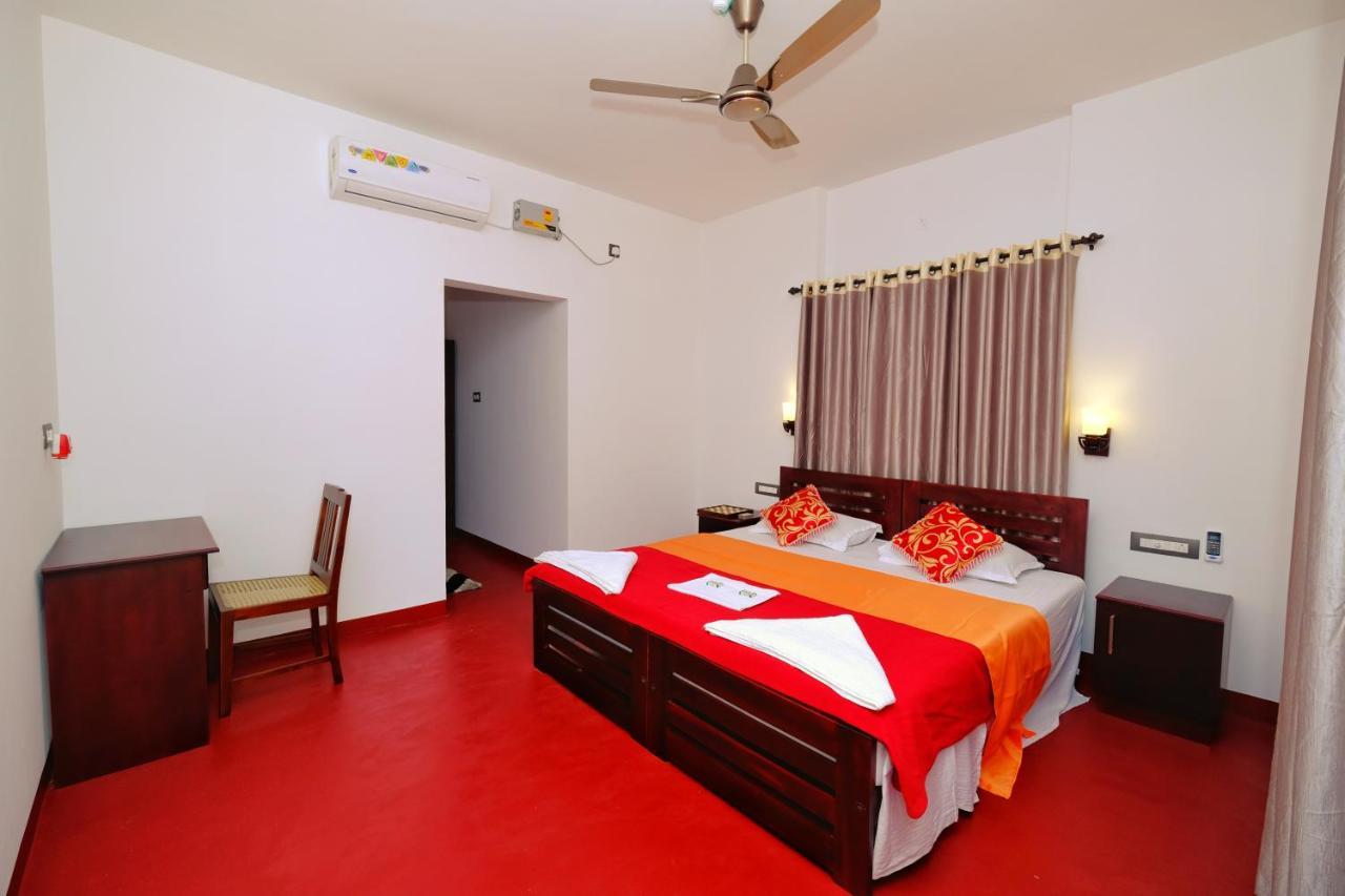 Marari Ebin Charlys Mararikulam Exterior foto