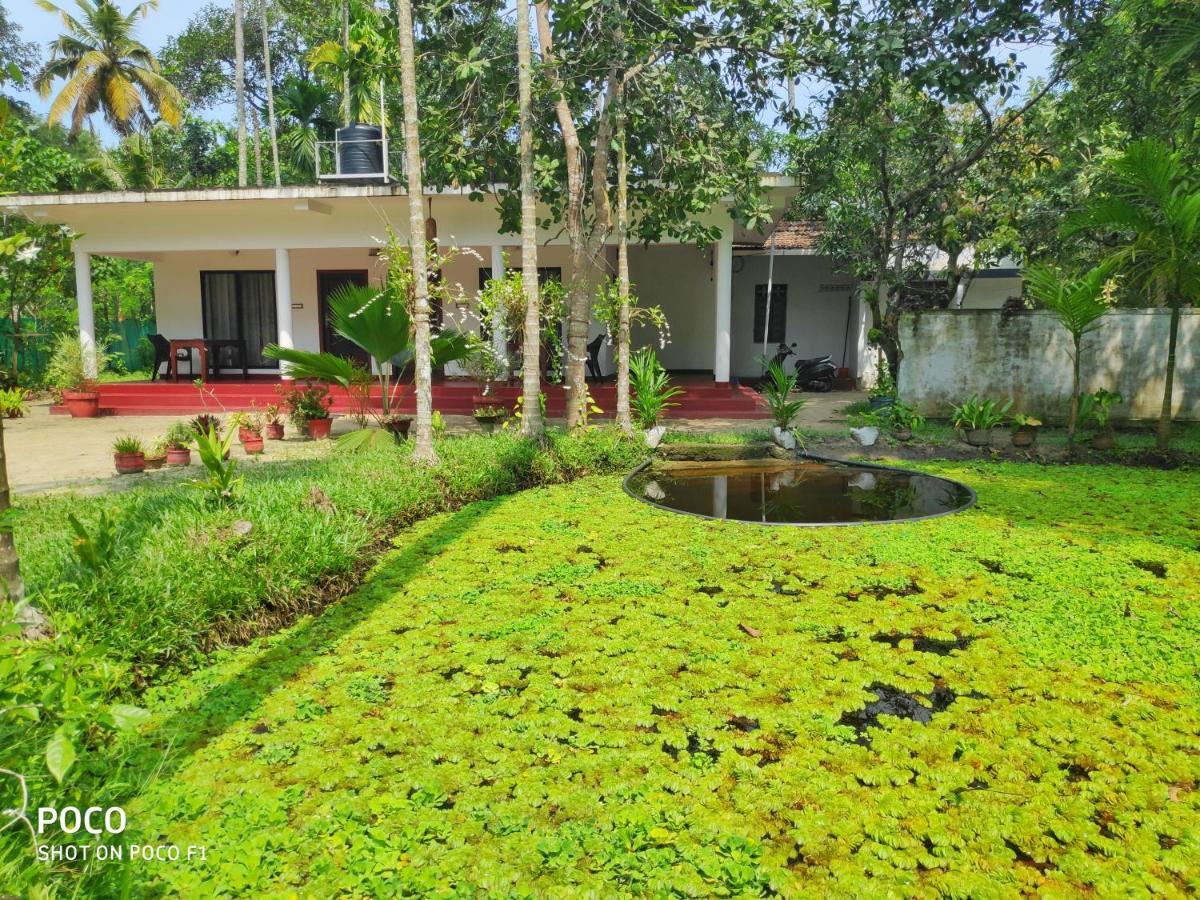 Marari Ebin Charlys Mararikulam Exterior foto